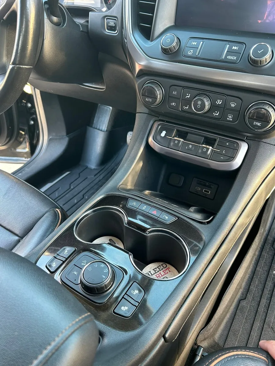 GMC Acadia console after detailing