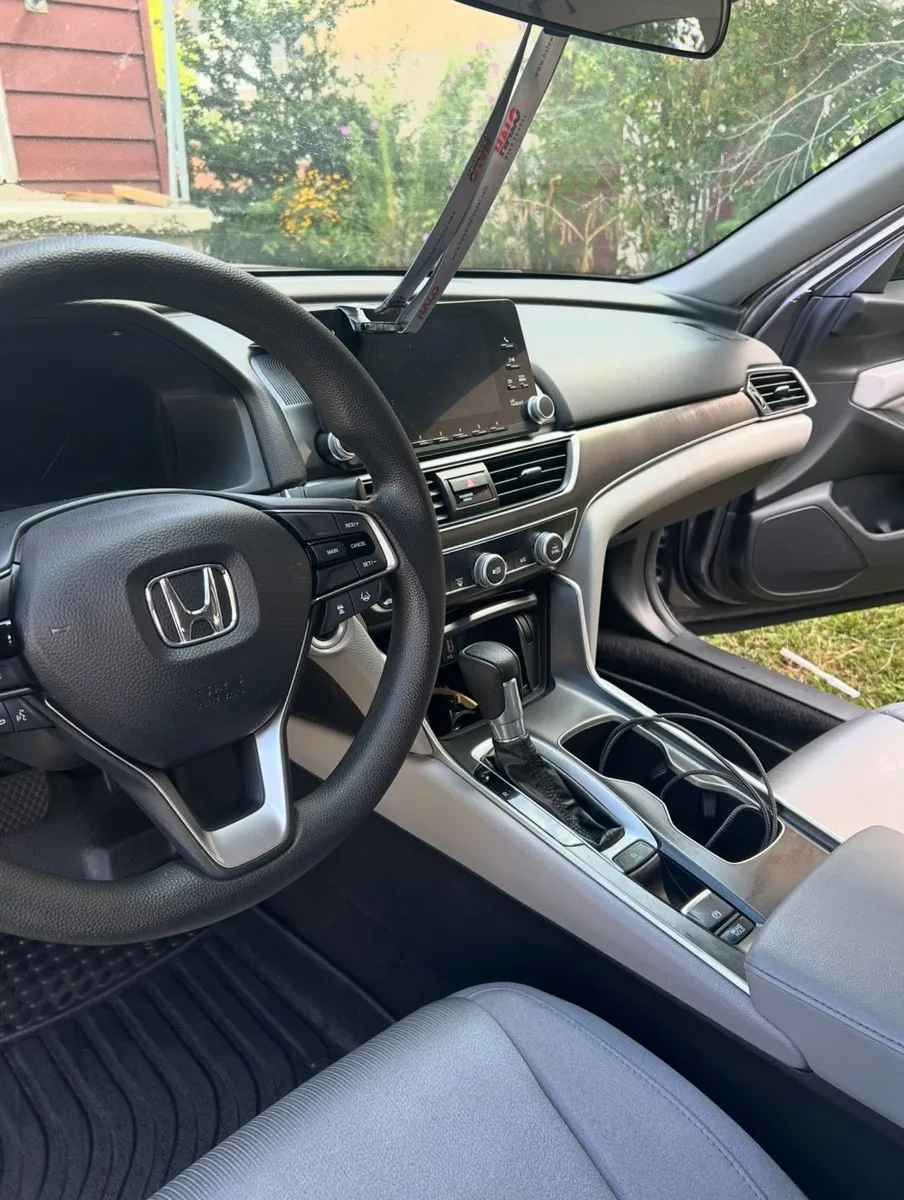 Honda Accord console after detailing